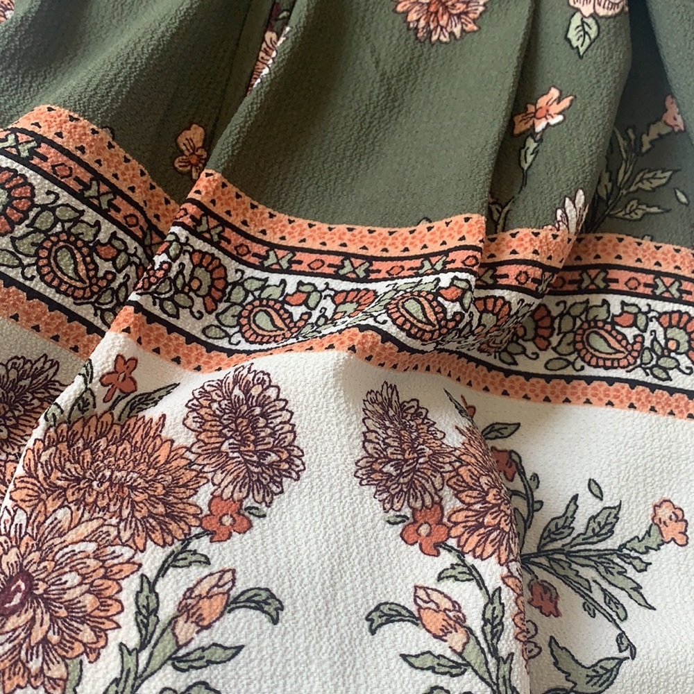 Romper - Picture 7 of 7